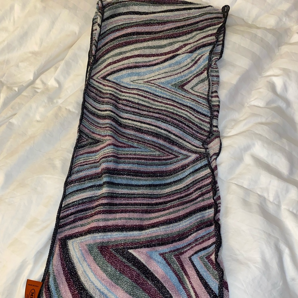 Scarf - Picture 3 of 5